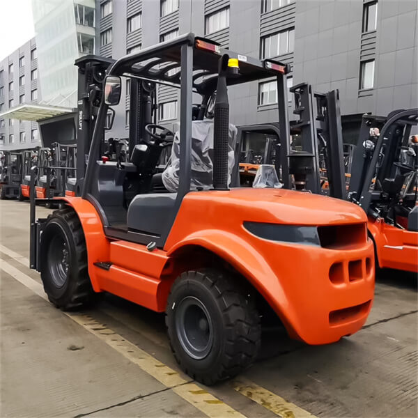 Forklift Ton Rough Tír-raon